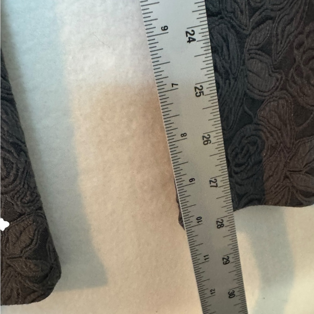 Black Floral-Textured Women's Slim Pants - Picture 4 of 5
